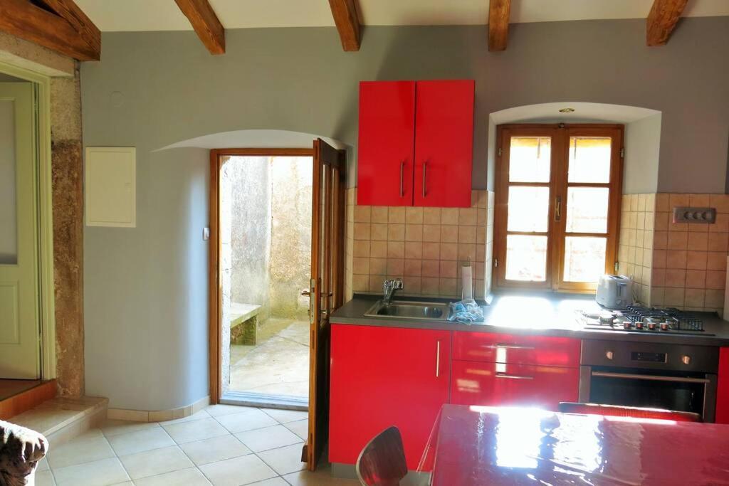 Vacation Home Marinici Мощеницька Драга Екстер'єр фото